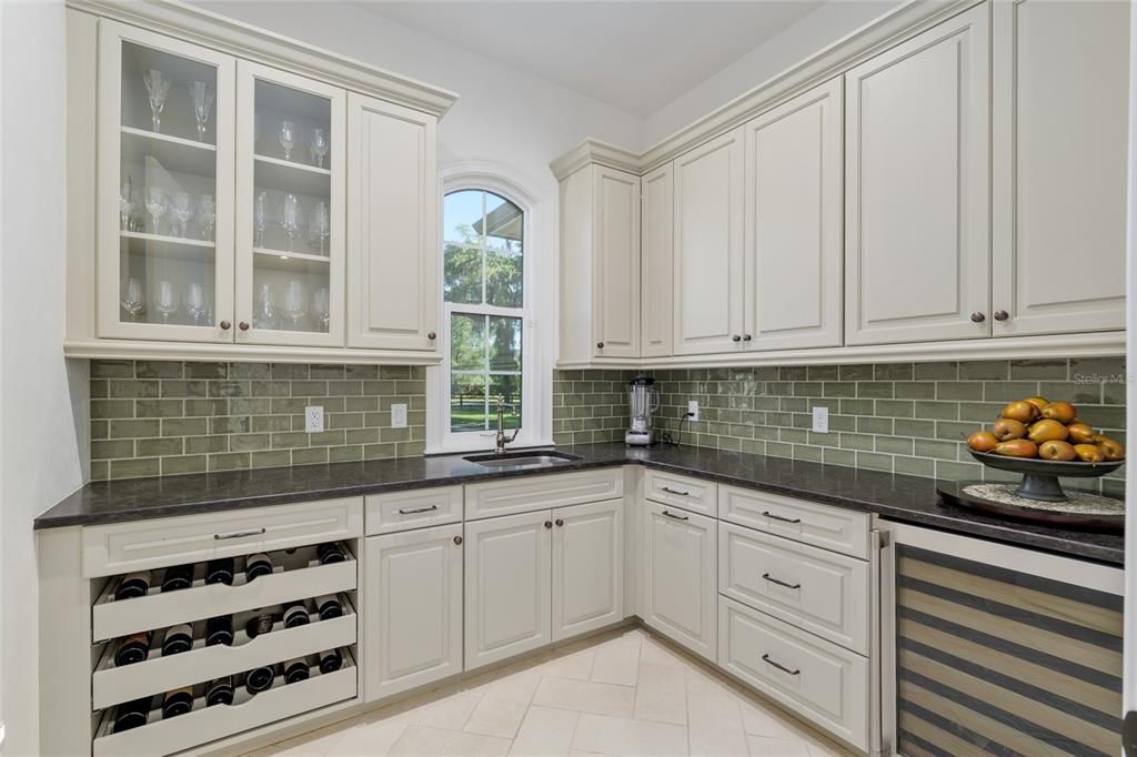 En Venta: $1,920,000 (3 camas, 4 baños, 4177 Pies cuadrados)