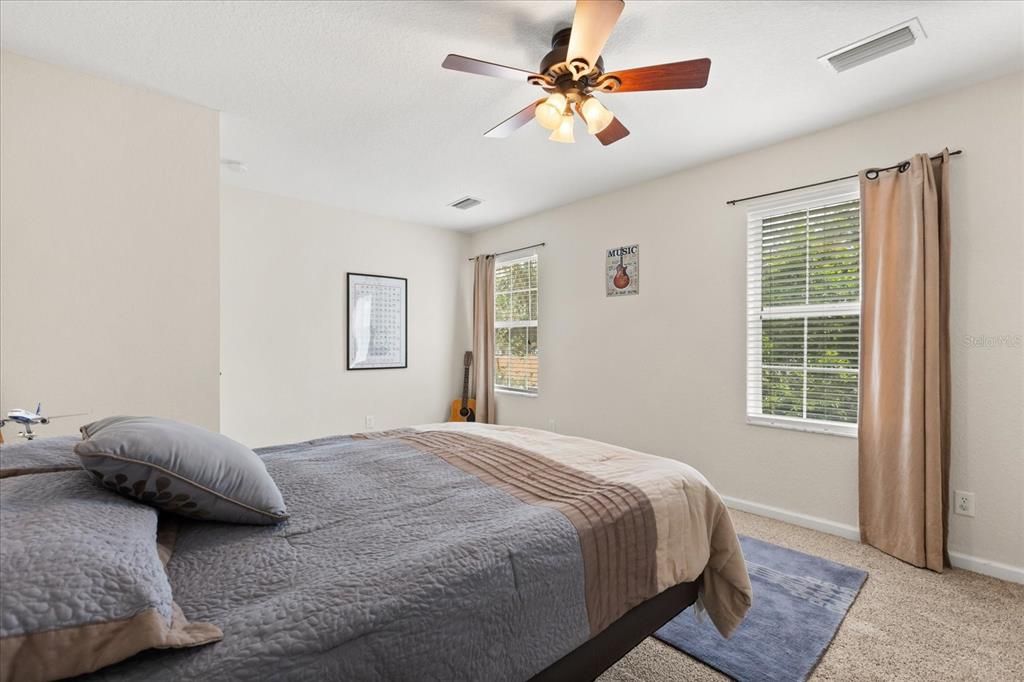 Под контрактом: $699,000 (5 спален, 3 ванн, 2798 Квадратных фут)