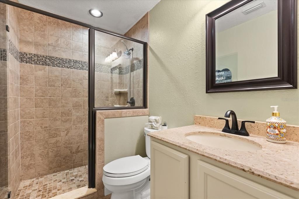 Под контрактом: $699,000 (5 спален, 3 ванн, 2798 Квадратных фут)