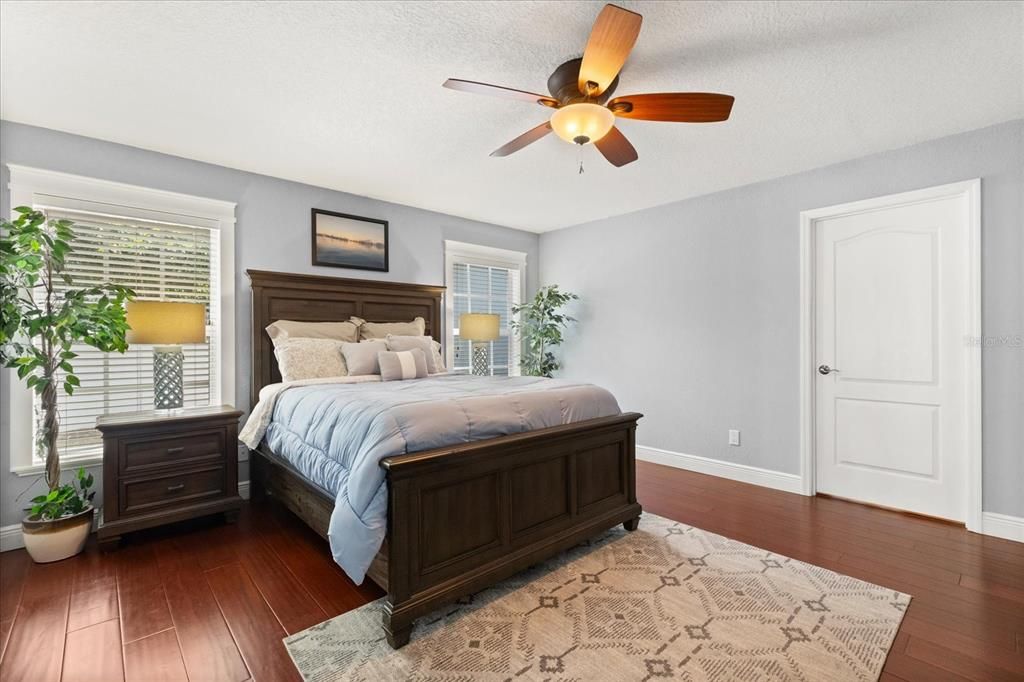 Под контрактом: $699,000 (5 спален, 3 ванн, 2798 Квадратных фут)