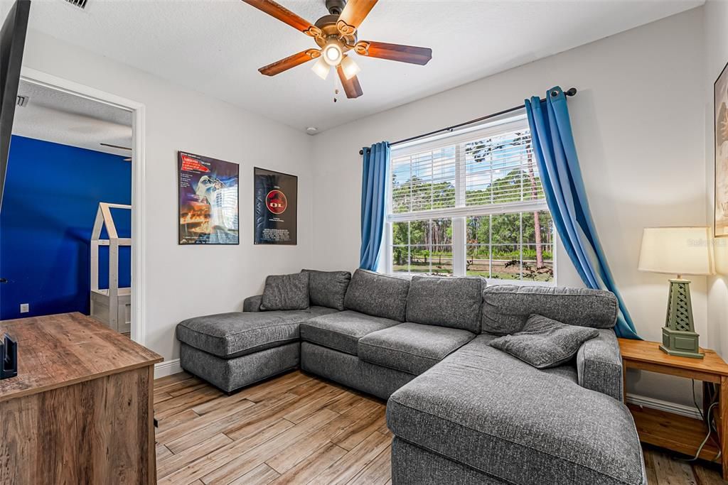 For Sale: $700,000 (4 beds, 3 baths, 2510 Square Feet)