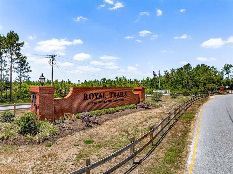 For Sale: $700,000 (4 beds, 3 baths, 2510 Square Feet)