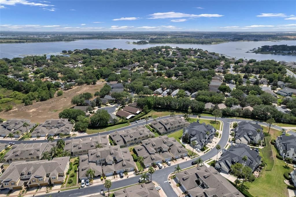 Active With Contract: $390,000 (3 beds, 2 baths, 1477 Square Feet)