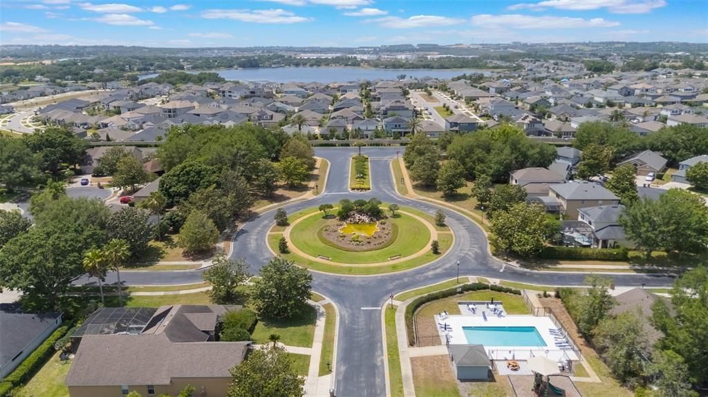 Active With Contract: $390,000 (3 beds, 2 baths, 1477 Square Feet)