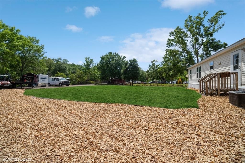 For Sale: $310,000 (4 beds, 2 baths, 1568 Square Feet)