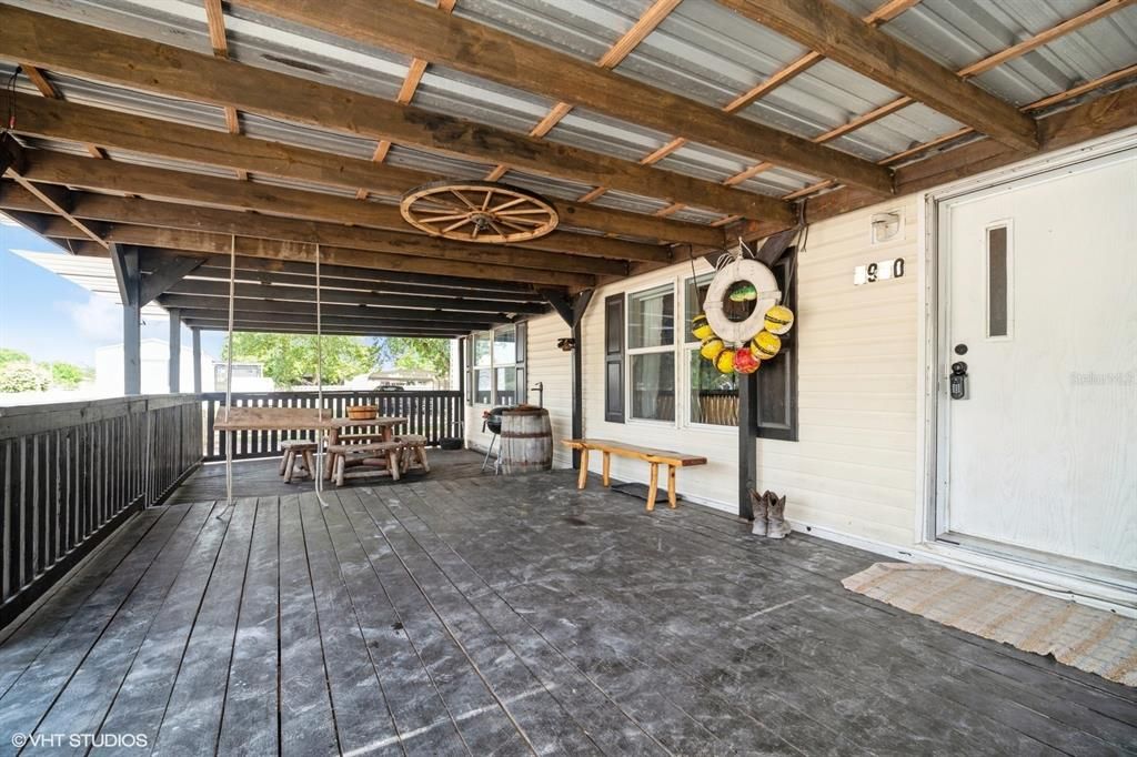 For Sale: $310,000 (4 beds, 2 baths, 1568 Square Feet)