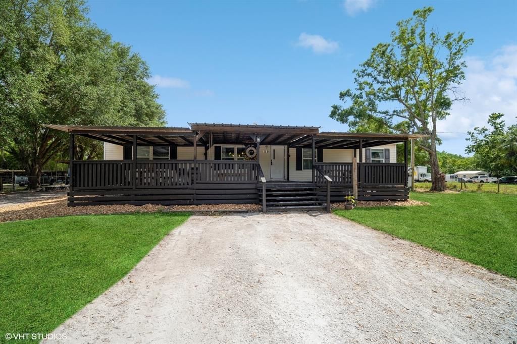 For Sale: $310,000 (4 beds, 2 baths, 1568 Square Feet)