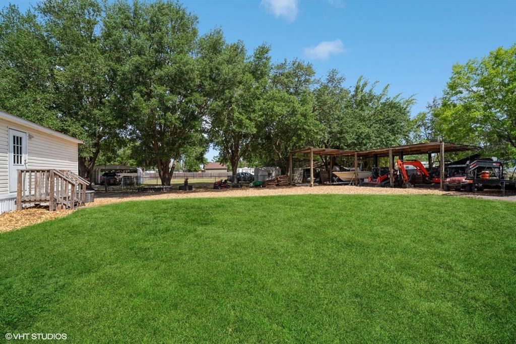 For Sale: $310,000 (4 beds, 2 baths, 1568 Square Feet)