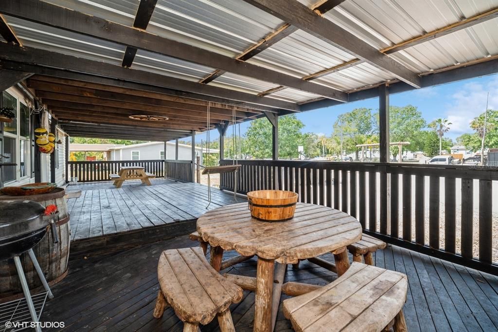 For Sale: $310,000 (4 beds, 2 baths, 1568 Square Feet)