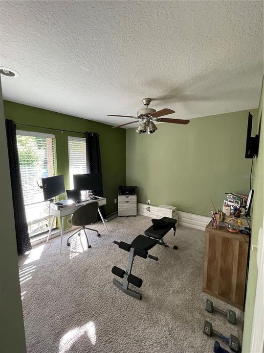 En Venta: $350,000 (4 camas, 2 baños, 2198 Pies cuadrados)