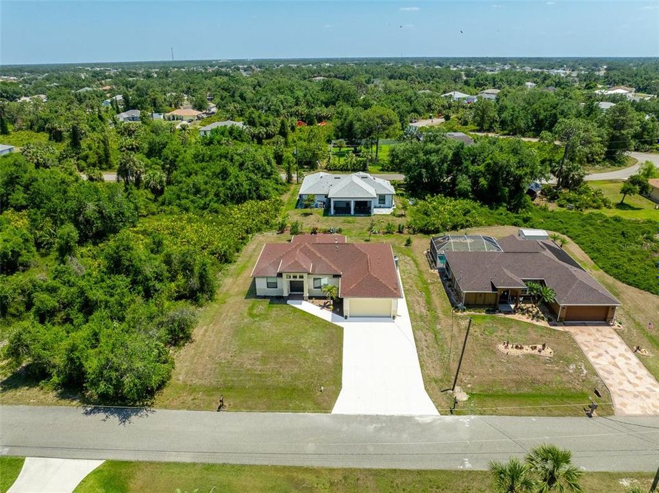Activo con contrato: $439,900 (3 camas, 2 baños, 1725 Pies cuadrados)