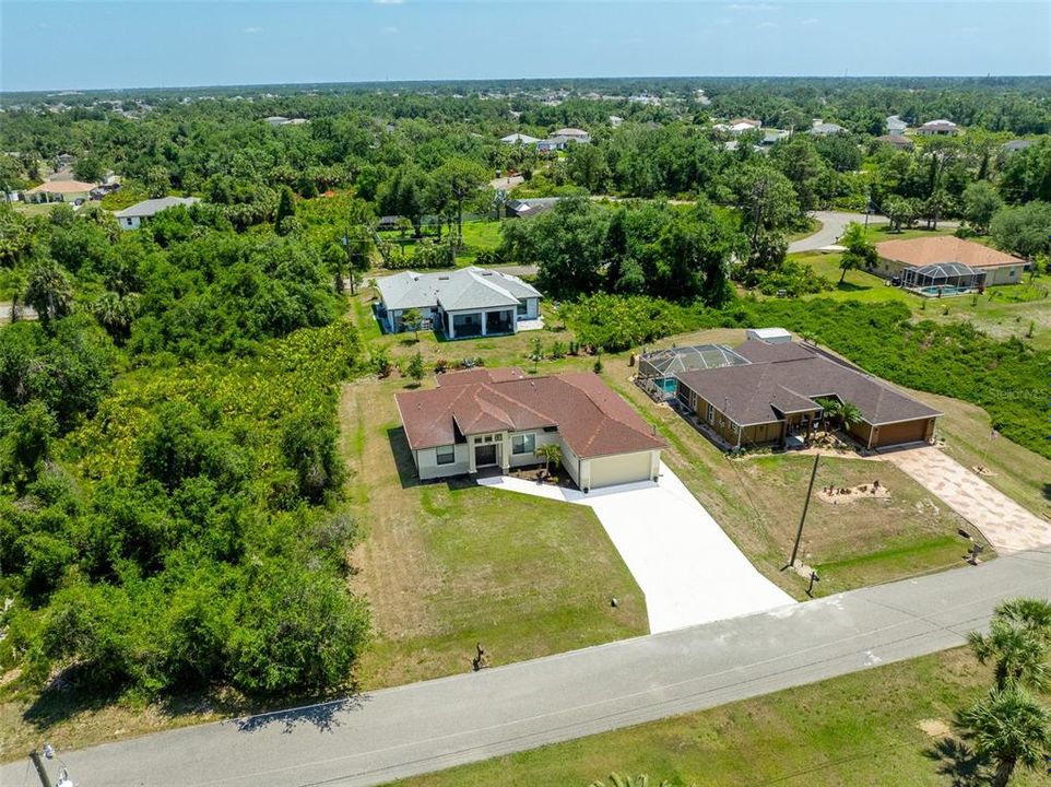 Activo con contrato: $439,900 (3 camas, 2 baños, 1725 Pies cuadrados)