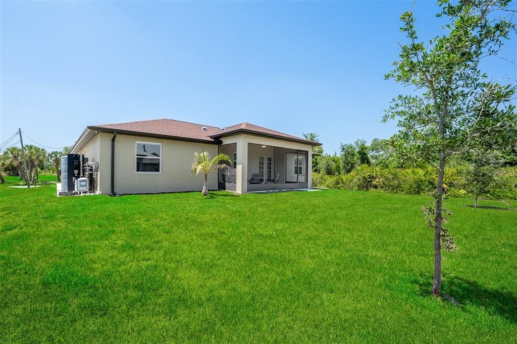 Activo con contrato: $439,900 (3 camas, 2 baños, 1725 Pies cuadrados)