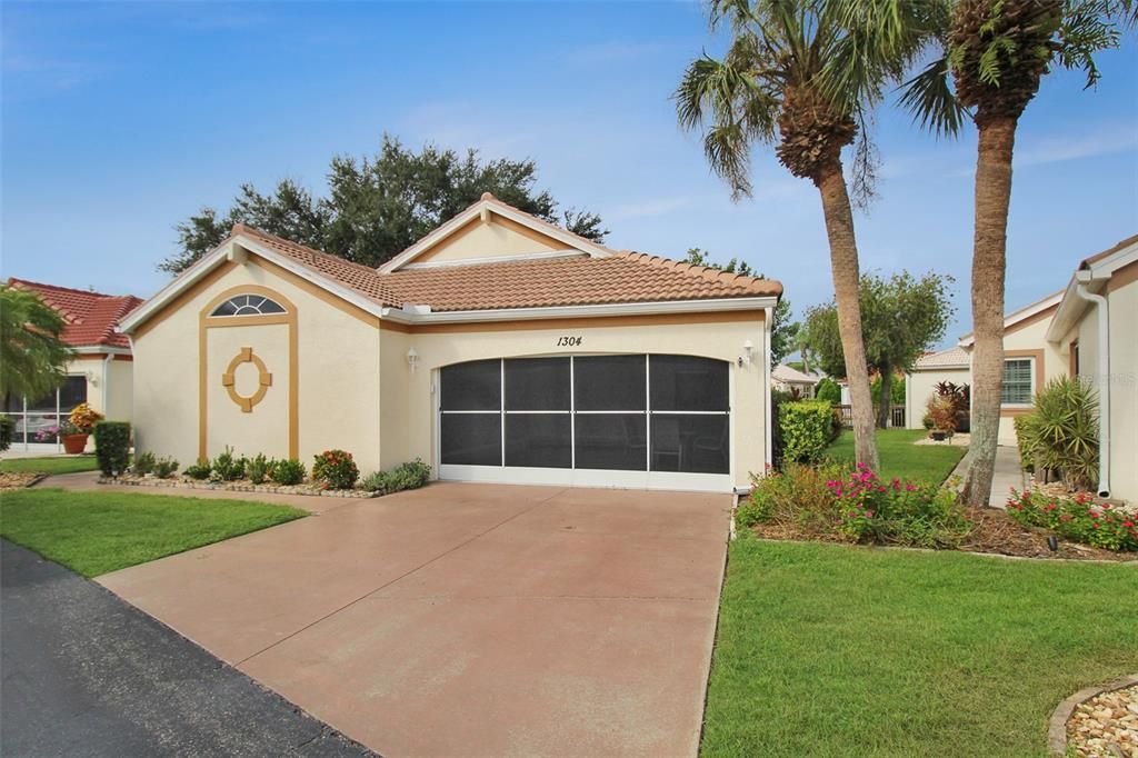 For Rent: $5,500 (2 beds, 2 baths, 1828 Square Feet)