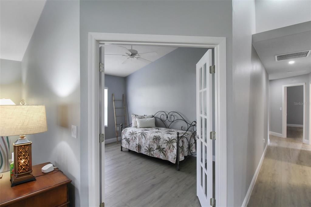 For Rent: $5,500 (2 beds, 2 baths, 1828 Square Feet)