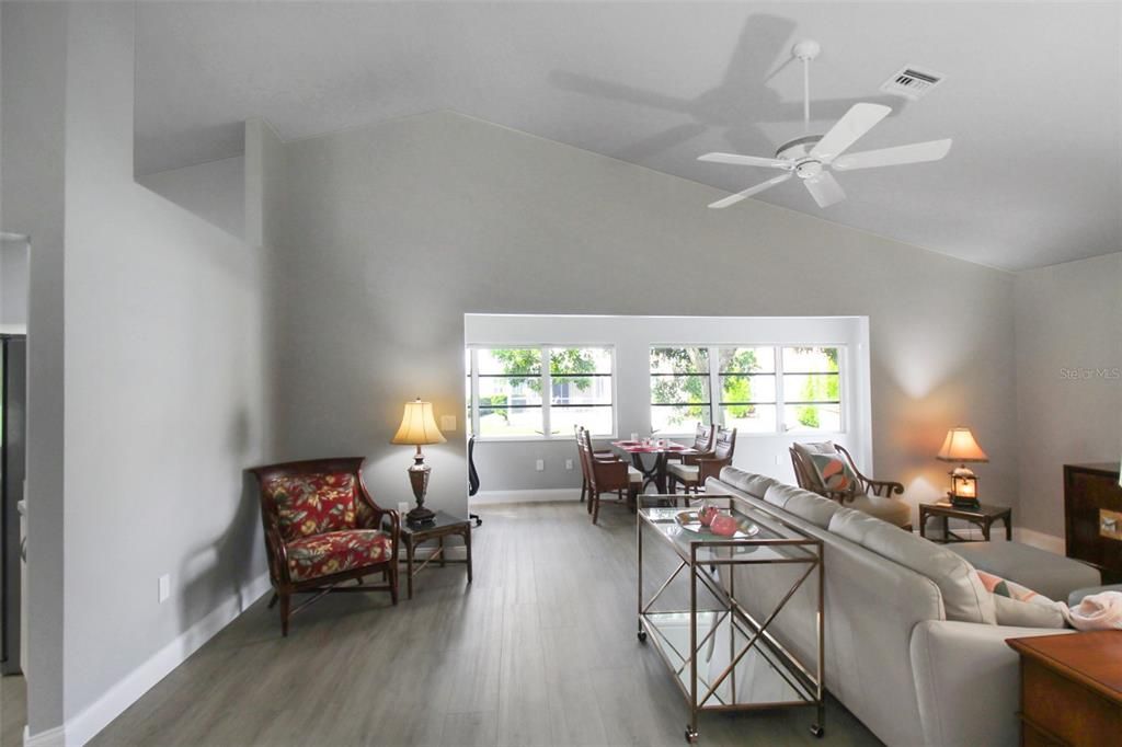 For Rent: $5,500 (2 beds, 2 baths, 1828 Square Feet)