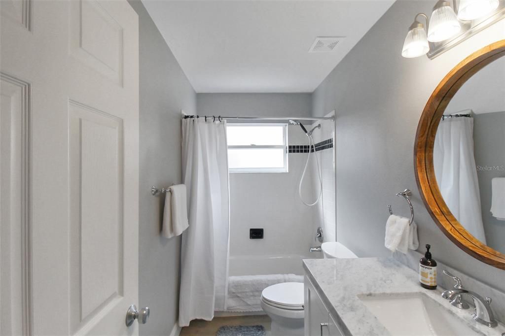 For Rent: $5,500 (2 beds, 2 baths, 1828 Square Feet)