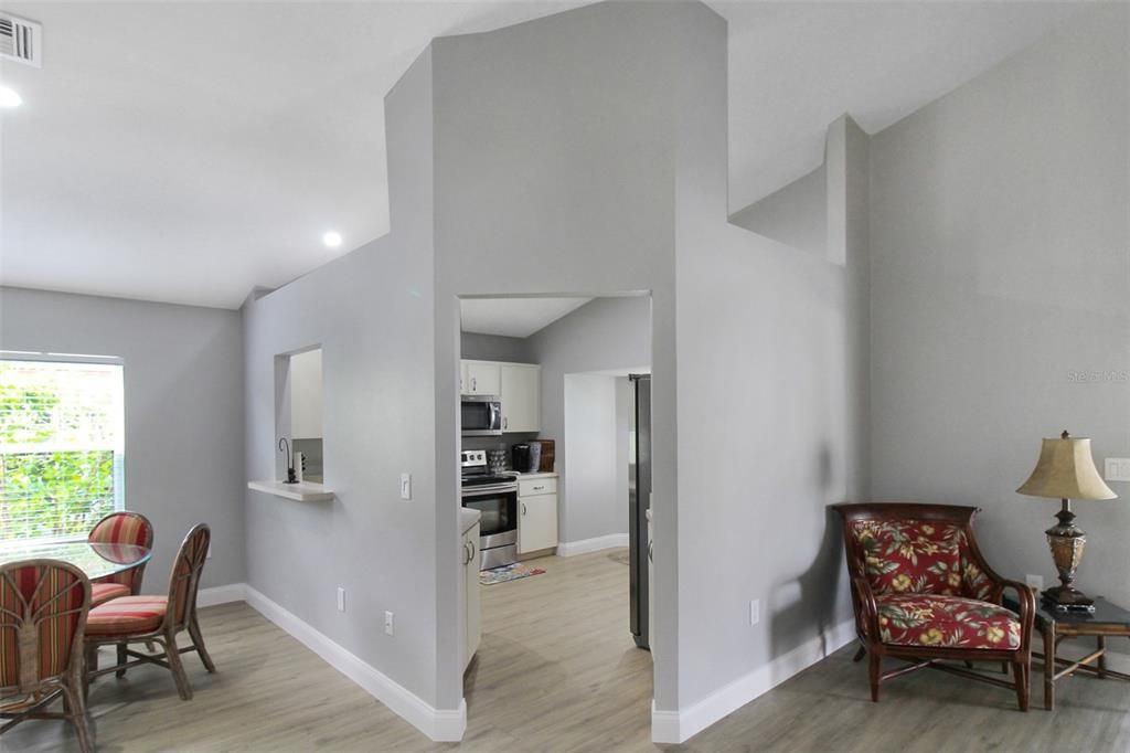 For Rent: $5,500 (2 beds, 2 baths, 1828 Square Feet)