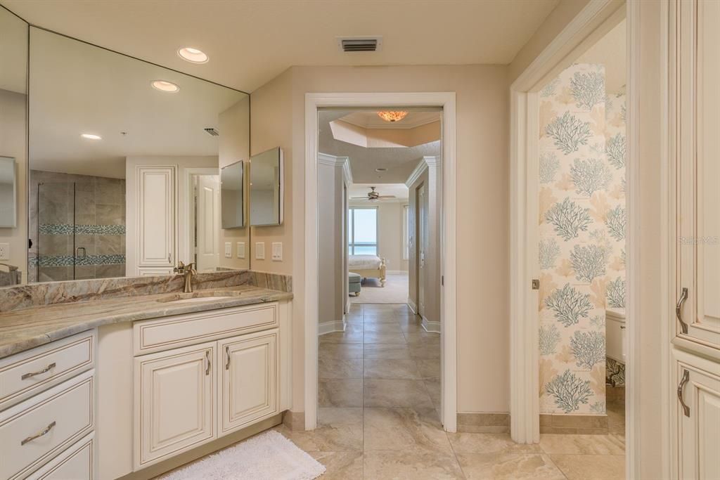 Active With Contract: $2,100,000 (3 beds, 3 baths, 2521 Square Feet)