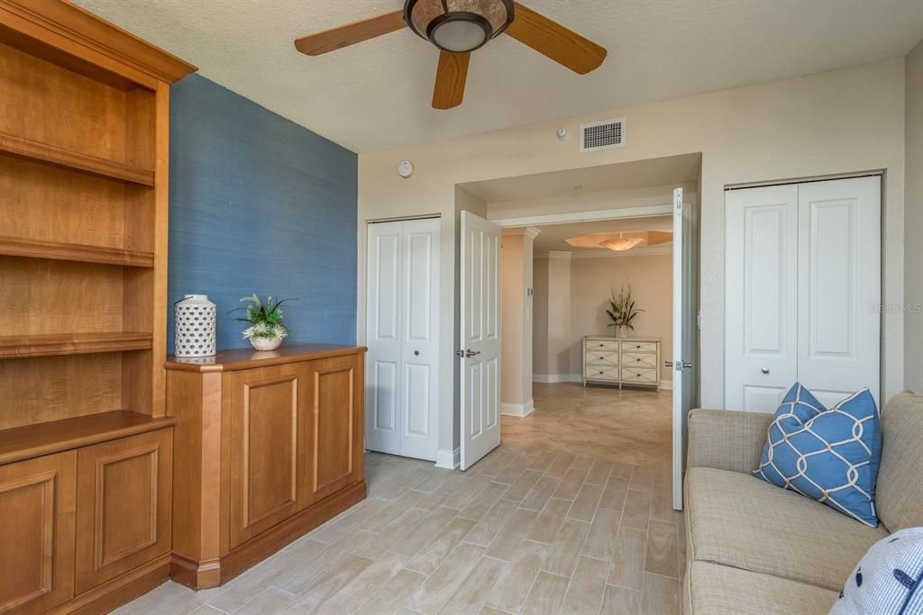 Active With Contract: $2,100,000 (3 beds, 3 baths, 2521 Square Feet)