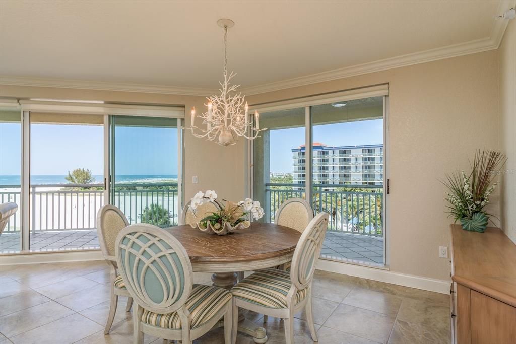Active With Contract: $2,100,000 (3 beds, 3 baths, 2521 Square Feet)
