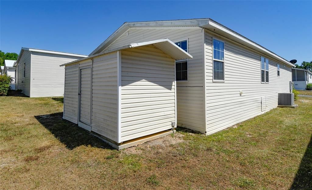 待售: $179,000 (2 贝兹, 2 浴室, 1512 平方英尺)