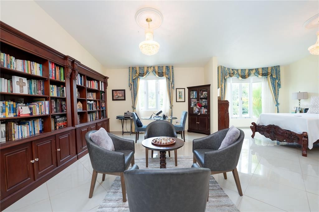 En Venta: $1,595,000 (6 camas, 3 baños, 6000 Pies cuadrados)