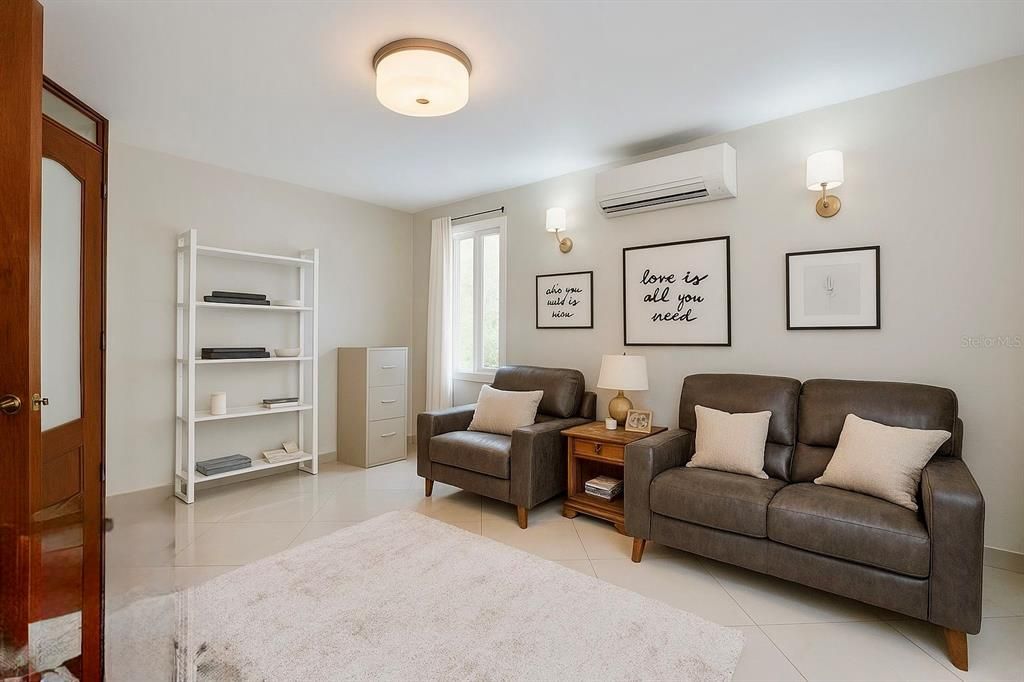 En Venta: $1,595,000 (6 camas, 3 baños, 6000 Pies cuadrados)