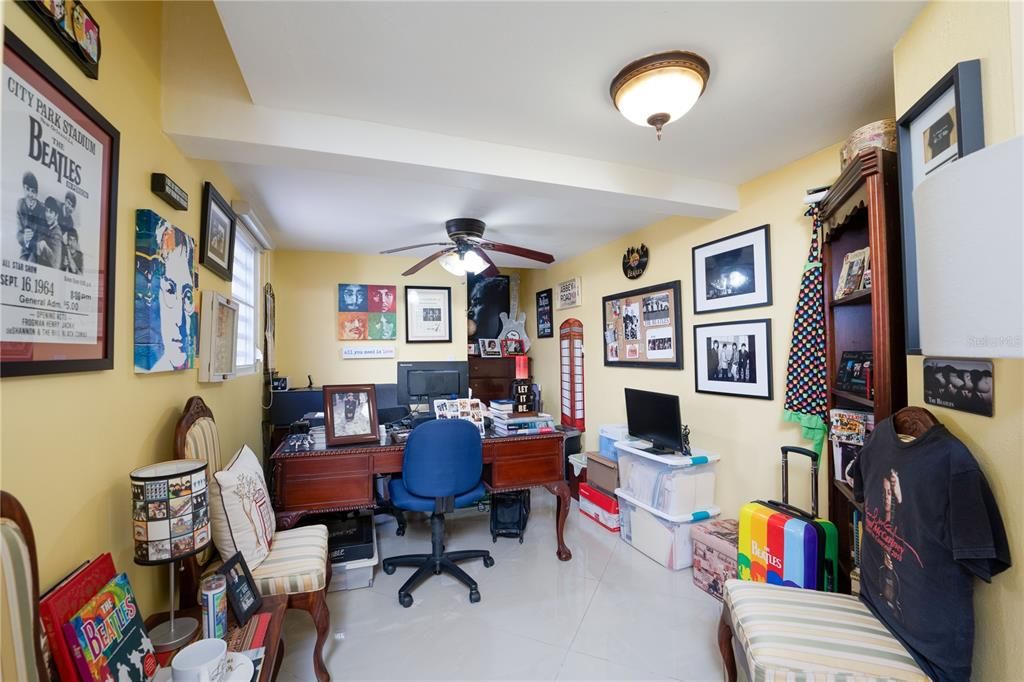 En Venta: $1,595,000 (6 camas, 3 baños, 6000 Pies cuadrados)