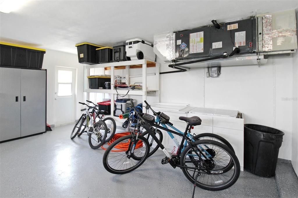 出租: $5,500 (3 贝兹, 2 浴室, 2085 平方英尺)