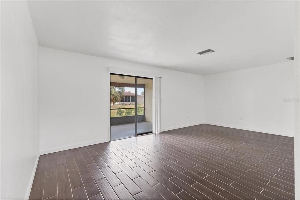 En Venta: $610,000 (4 camas, 0 baños, 2318 Pies cuadrados)