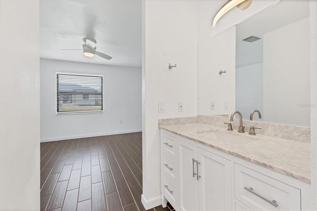 En Venta: $610,000 (4 camas, 0 baños, 2318 Pies cuadrados)