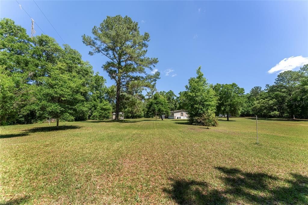 待售: $800,000 (6.00 acres)