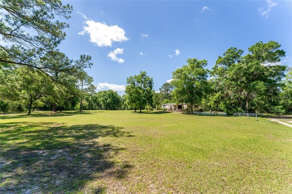 待售: $800,000 (6.00 acres)