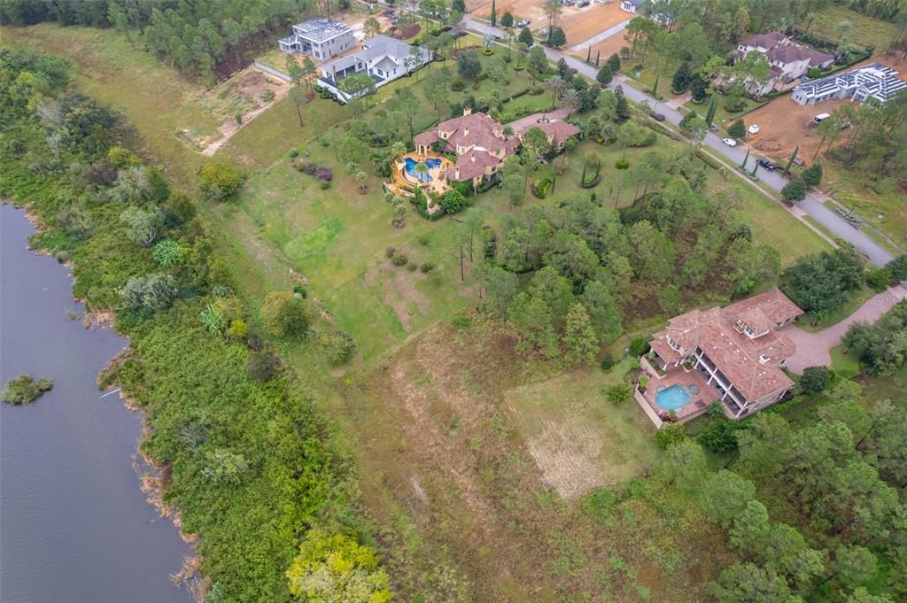 待售: $1,175,000 (1.25 acres)