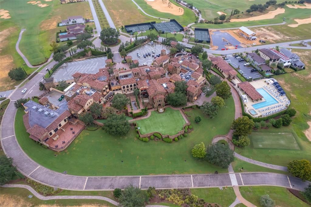 待售: $1,175,000 (1.25 acres)