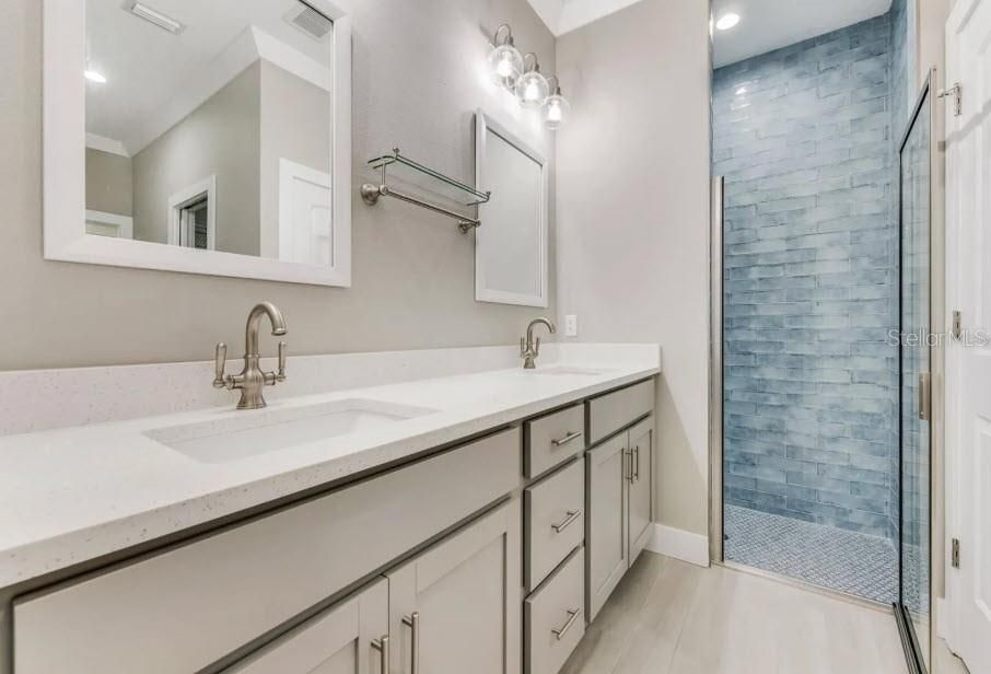 Под контрактом: $549,000 (3 спален, 2 ванн, 2191 Квадратных фут)