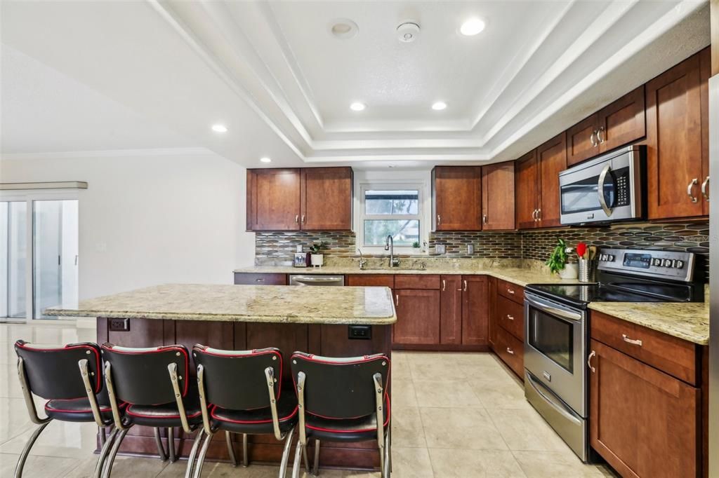 For Sale: $545,000 (3 beds, 2 baths, 1968 Square Feet)