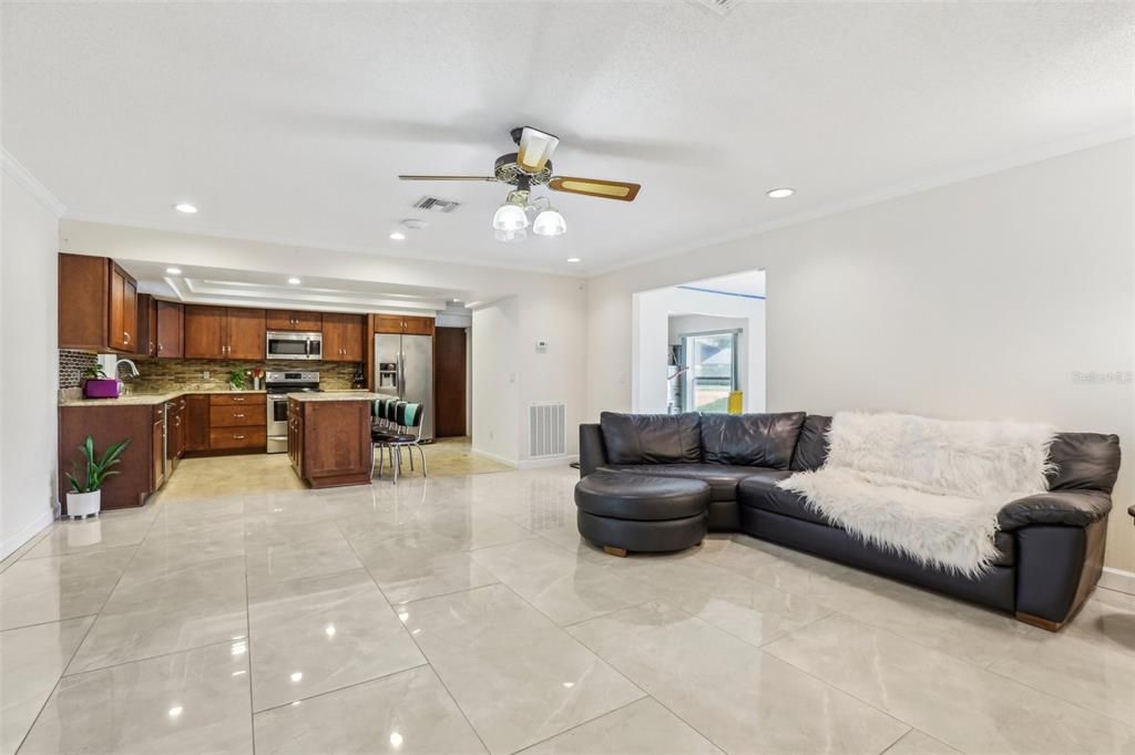 For Sale: $545,000 (3 beds, 2 baths, 1968 Square Feet)