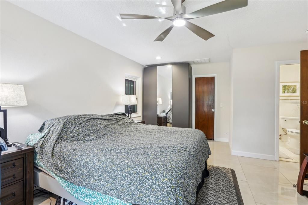 For Sale: $545,000 (3 beds, 2 baths, 1968 Square Feet)