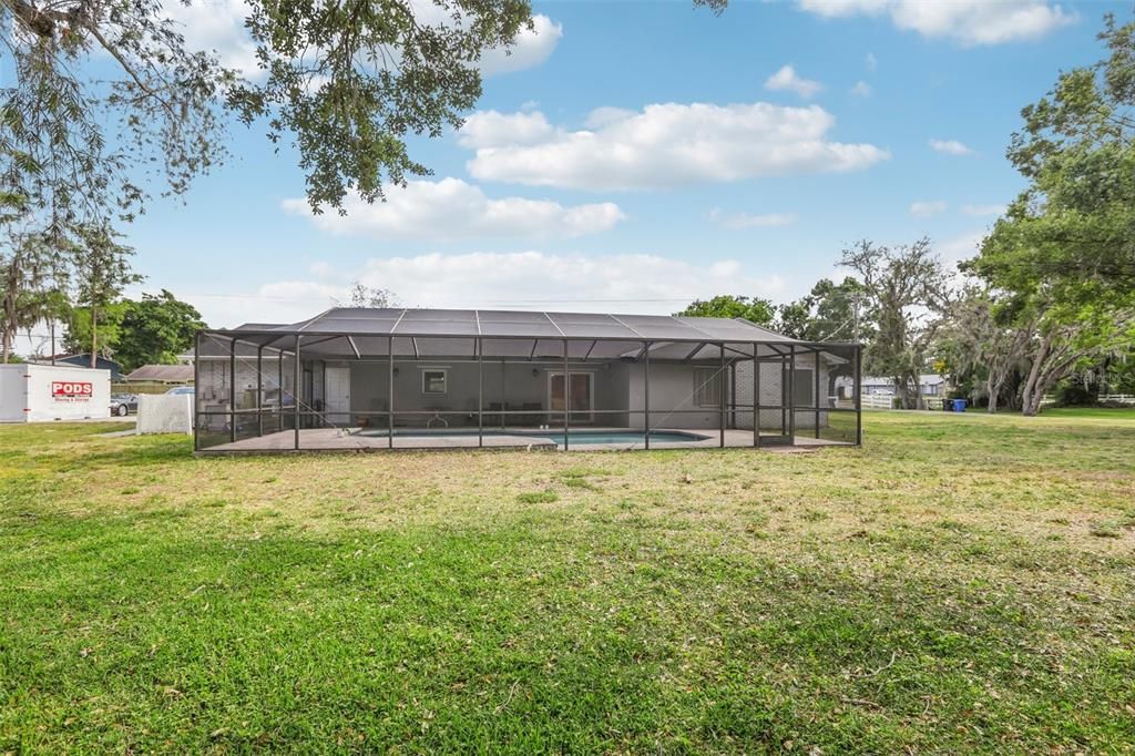 For Sale: $545,000 (3 beds, 2 baths, 1968 Square Feet)