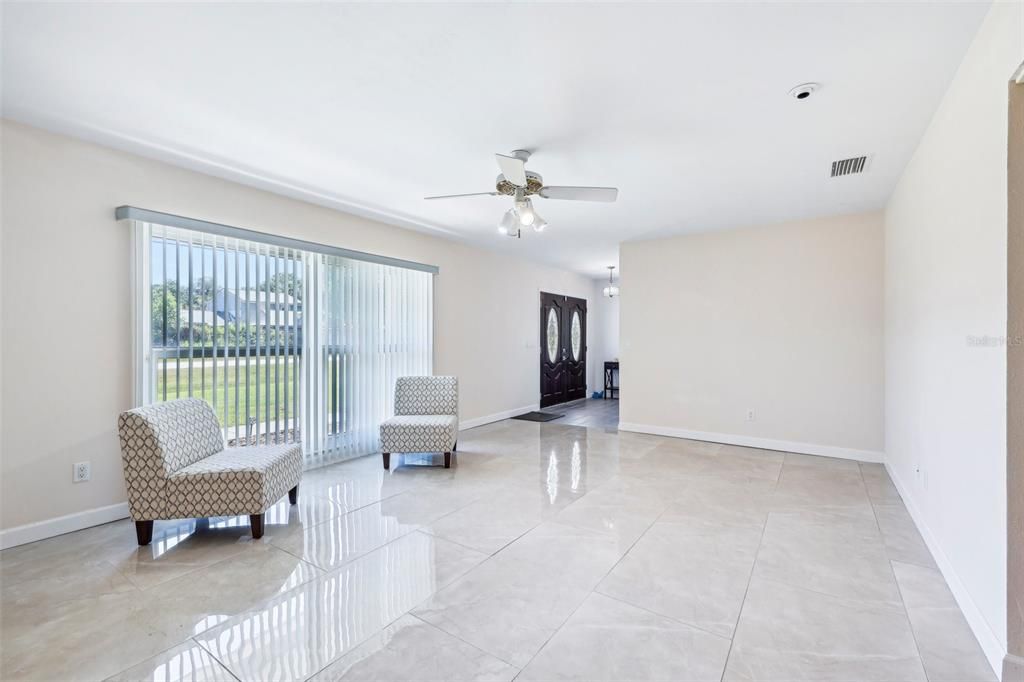 For Sale: $545,000 (3 beds, 2 baths, 1968 Square Feet)