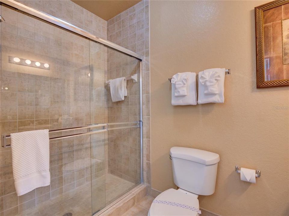 Active With Contract: $205,000 (3 beds, 2 baths, 1244 Square Feet)