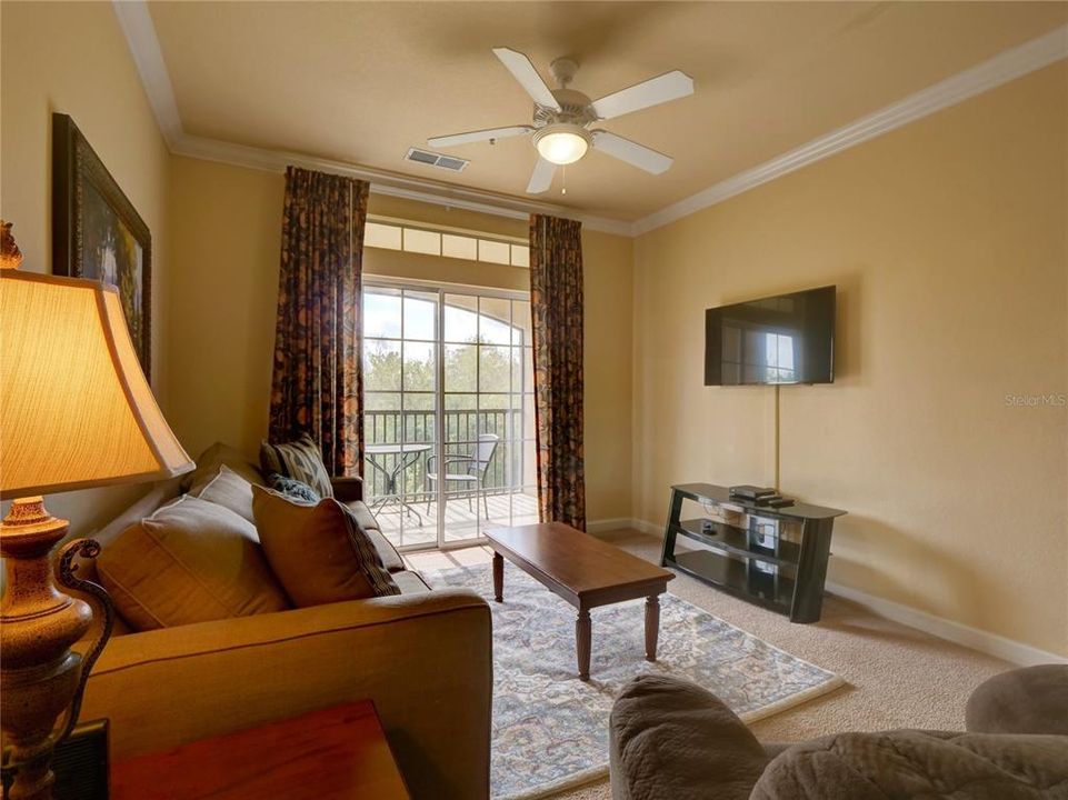 Active With Contract: $205,000 (3 beds, 2 baths, 1244 Square Feet)