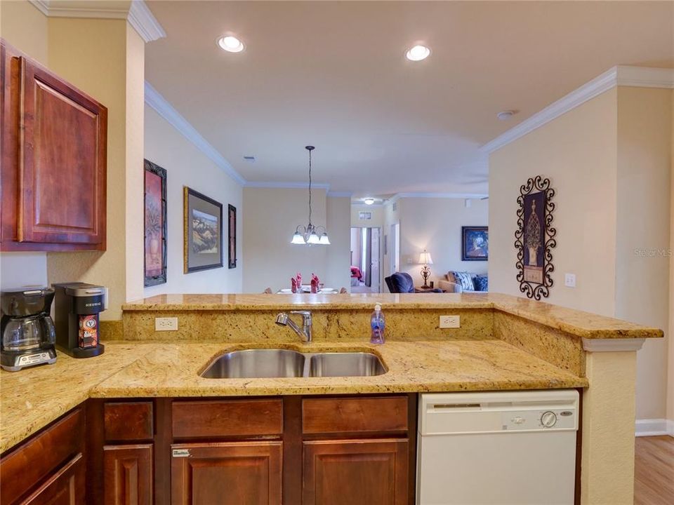 Active With Contract: $205,000 (3 beds, 2 baths, 1244 Square Feet)