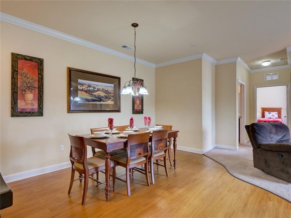 Active With Contract: $205,000 (3 beds, 2 baths, 1244 Square Feet)