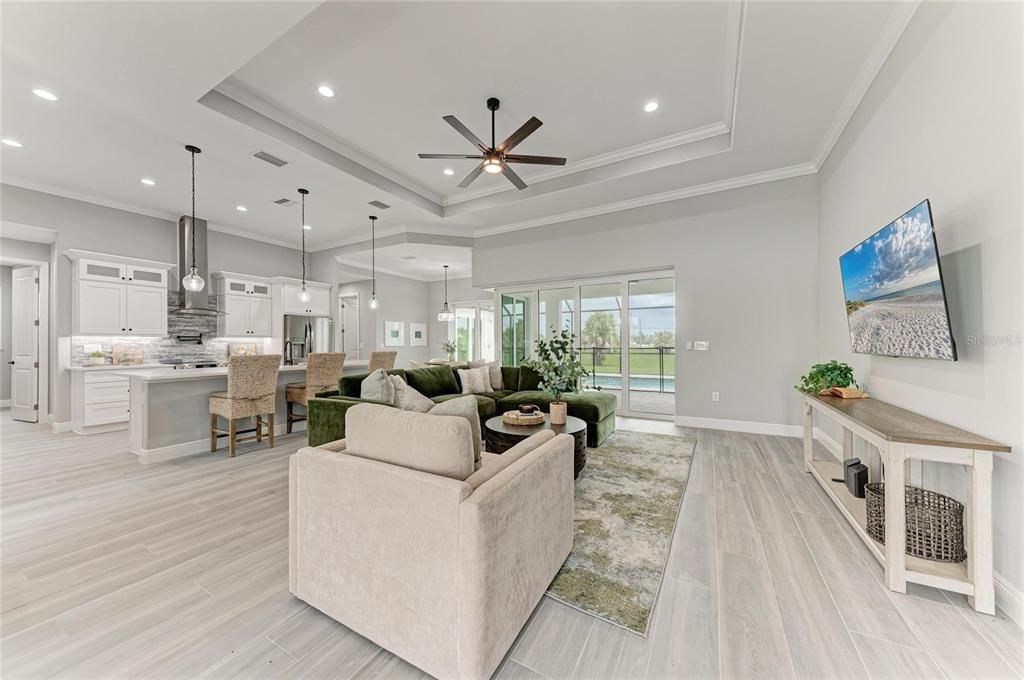 Active With Contract: $569,000 (3 beds, 2 baths, 2170 Square Feet)