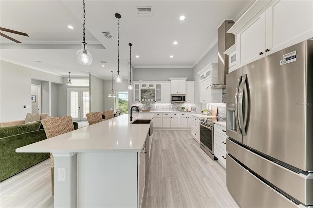 Active With Contract: $569,000 (3 beds, 2 baths, 2170 Square Feet)