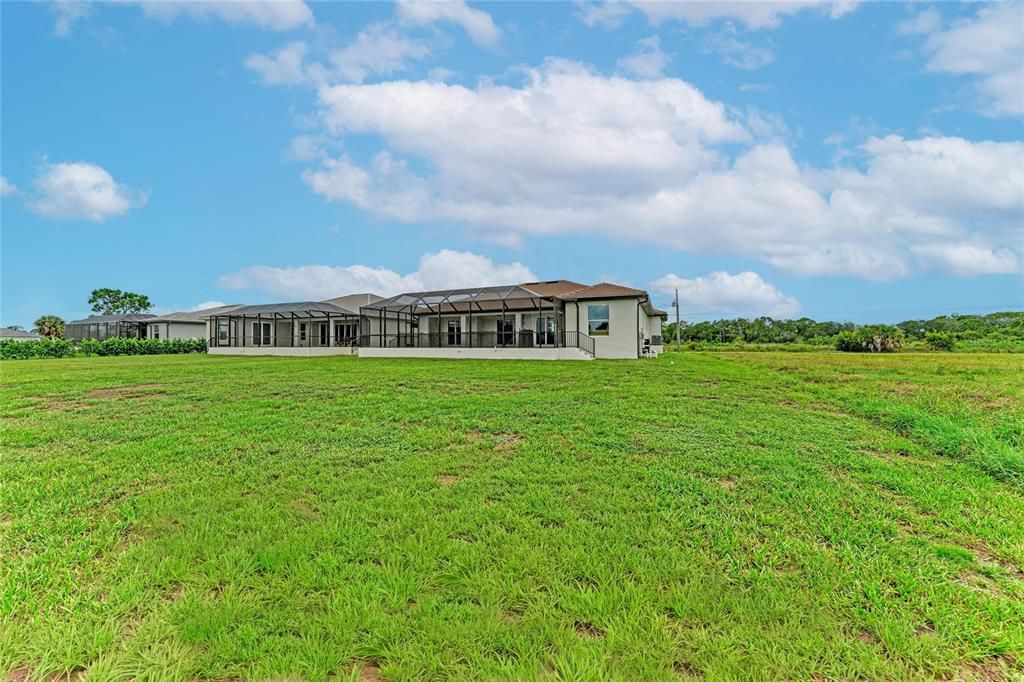 Active With Contract: $569,000 (3 beds, 2 baths, 2170 Square Feet)