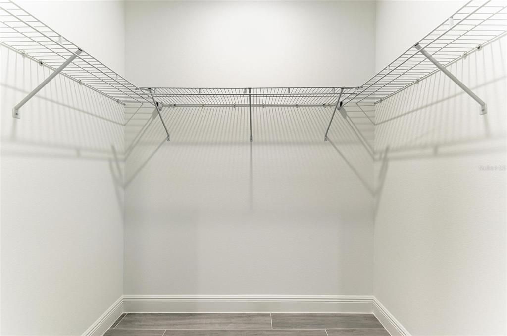 Active With Contract: $569,000 (3 beds, 2 baths, 2170 Square Feet)